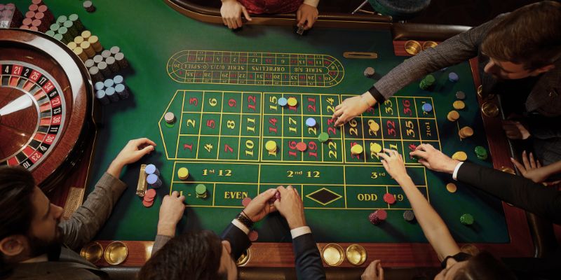 32vin tải game đánh bài online về máy tính